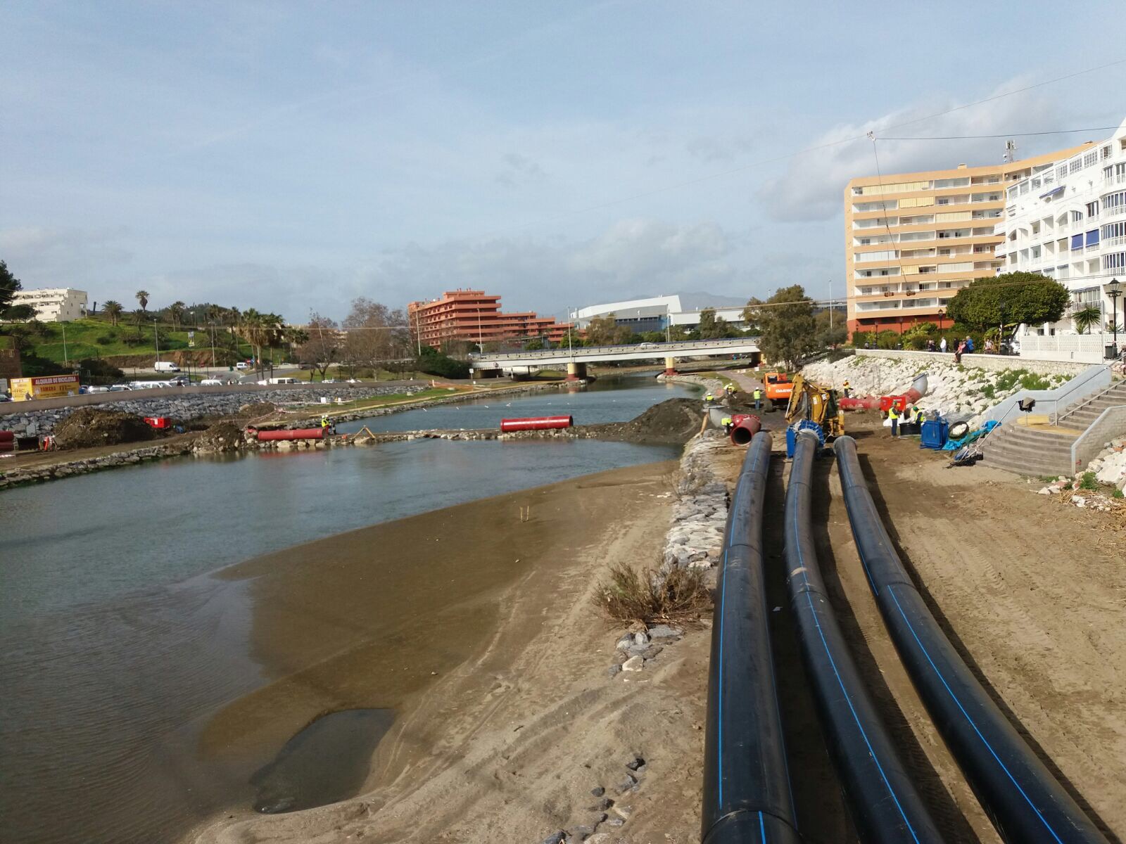 foto tuberías cabecero cms 2015 estan en el agua