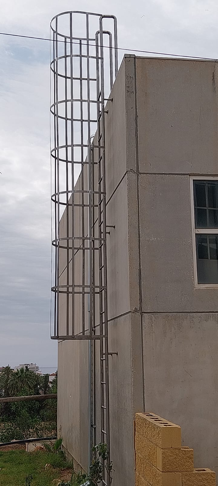 Trabajos Escalera Gato para CMS 2015 en Motril (granada)